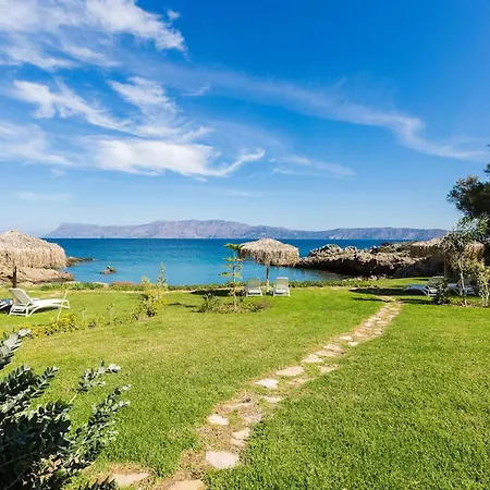 Harmony - Beachfront Escape Villa *